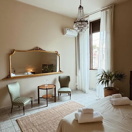Balcone Sul Castello Ursino Al Centro Storico A Casa Ciuciu Apartman *